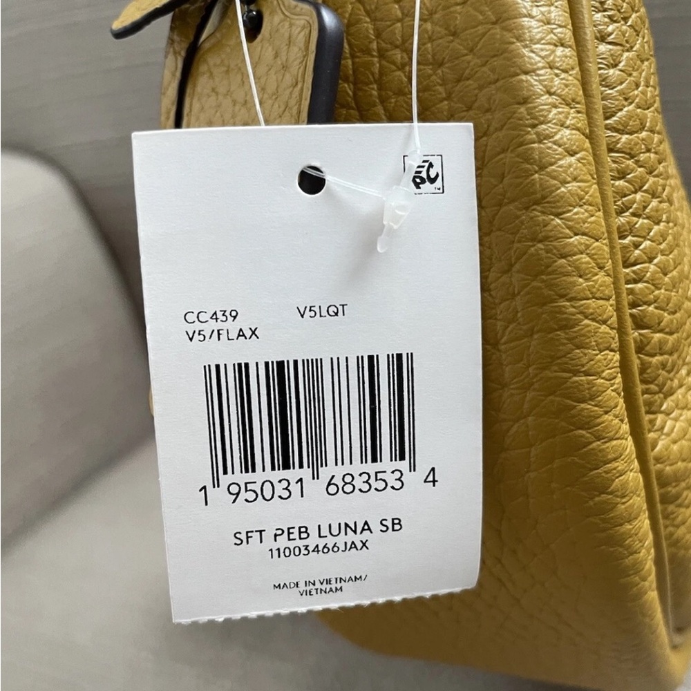 Coach Luna Shoulder Bag in colour flax/pewter New withTags - Picture 5 of 16